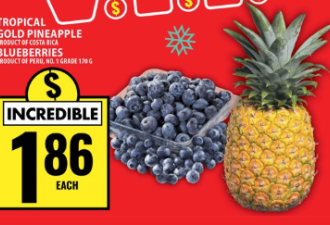 本周特价: 番茄$0.99 柚子$1.88 蓝莓、菠萝$1.86 羊腿$5.99