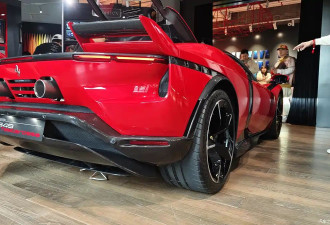 法拉利849 Testarossa中国首秀 搭载4.0T V8插混
