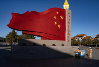 美媒目睹：AI赛道，中国拿出一张全球最大王牌