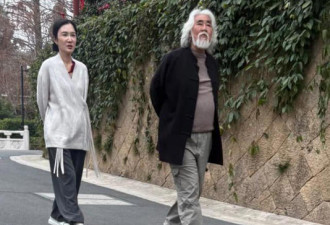 张纪中逛径山寺被偶遇 43岁杜星霖干瘪像道姑