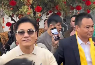68岁吕良伟父子回陆川祭祖！因生于越南惹争议