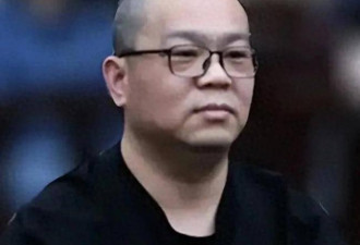 对方一句“我爱你” 就让他一晚打赏888万元