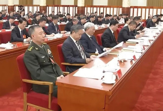 与苗华关系最浅，这批空军将领受到重用