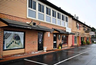 轰动全美华人卖淫大案：1人已被遣返，1人等遣返