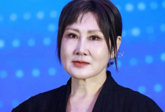 老戏骨齐聚澳门,陶慧敏惊艳全场,潘虹穿搭却让人看不懂?