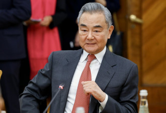 曝中国频繁召见多国大使 要求“选边站”