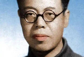 他是政治局常委，68岁吞药自尽，骨灰至今没找到