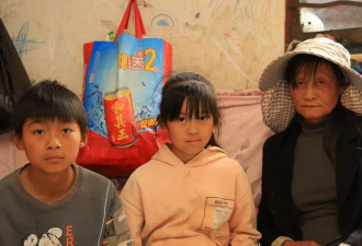 妈妈离家后，爸爸患双癌离世，祖孙三人被债务逼到墙角