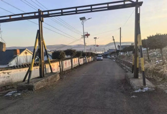 3.5米限高杆，拦住四个村的运粮大车