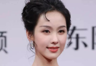 星光大赏红毯明星生图大翻车！赵露思像网红
