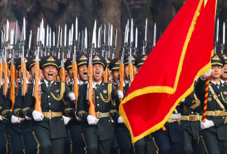 “退伍只能当保安” 揭密中国军人的真实处境