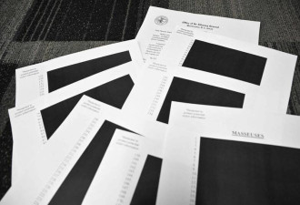 艾普斯坦受害者“名字全曝光” 接骚扰电话崩溃