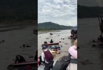 湄公河观光渡船触礁翻了 全船上百人救生衣仅15件