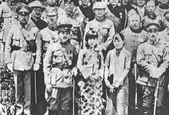 英勇救夫 西安事变时蒋夫人亲笔信托他送达