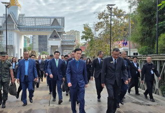 柬泰双方继续在边境举行会议，磋商停火事宜