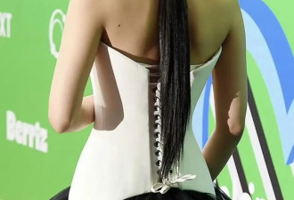Jennie、刘亦菲、赵露思纷纷上身！这一“婚纱”品牌究竟有何魅力？