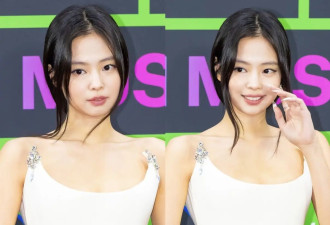 Jennie、刘亦菲、赵露思纷纷上身！这一“婚纱”品牌究竟有何魅力？