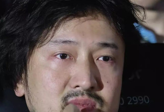 王传君生病后近照变化大，面部浮肿肚子胖成球