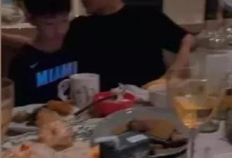 马筱梅圣诞家中待客，玥儿箖箖惊喜出镜