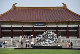 不少中国网友感谢蒋介石 带走大量文物