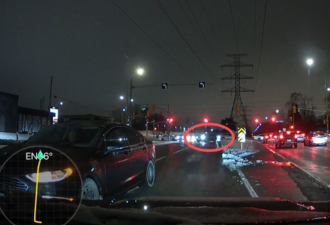 第一视角: 在多伦多开车, 迎面突然冲来一辆逆行车, 你该怎么办？