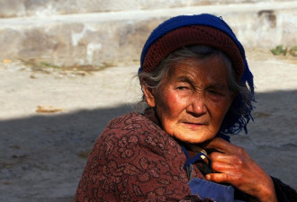 残酷真相 : 中国农村老人自杀率全球第一