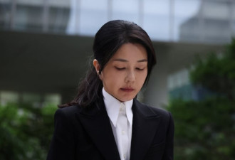 金建希卖官鬻爵权力大过总统?前第一家庭走向终局