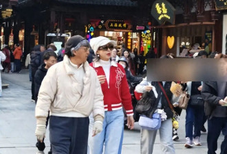 78岁林子祥近况曝光，打扮土气满脸老年斑，叶倩文涂红唇身材有致