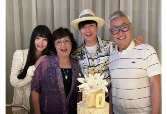 林俊杰与小21岁网红官宣，女友戴200万项链背20万包包引猜测？