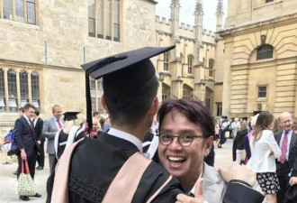 谭咏麟32岁儿子近照曝光，眉宇透着英气像母亲