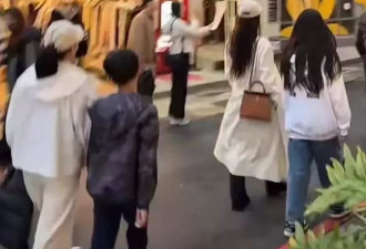 玥儿正脸像爸，托腮动作像极了当年大s