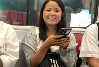年度记者手记:我们只是想留下蓝底白字之外的故事