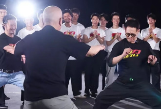李连杰又回应“换心”争议！自曝女儿只关心遗嘱