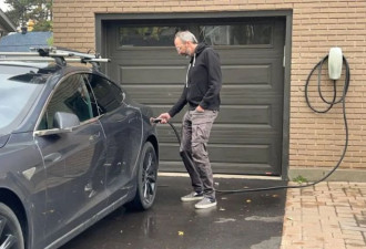 给特斯拉充电还能赚钱？加拿大电车搞钱指南收好