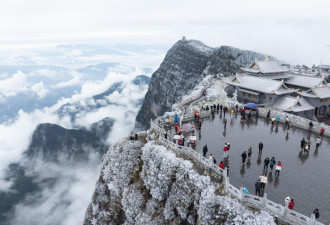 峨眉山寺院永久免费开放