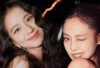 Jennie晒金智秀庆生合照！两大女星美得让人窒息