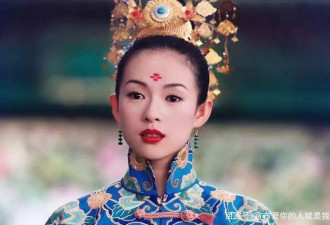 大学旧照曝光，17岁时的章子怡撩人心弦