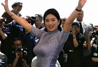 有种“原始美”叫巩俐的身材 让人脸红心跳