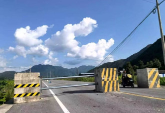 腾冲一段二级公路设置限宽墩被质疑，回应：系试通车措施