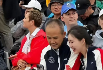 演都不演了！田朴珺删光王石合影，怒斥对方自私