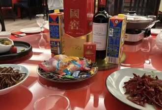 32万家门店消失，这行业被年轻人砸了饭碗