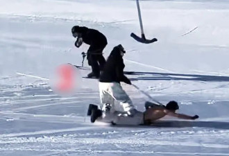 男子被女子拴脖踩着滑雪，滑雪场回应....