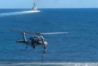 美国扣押挂俄罗斯旗油轮 媒爆美军海豹突击队登船