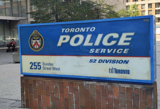 多伦多一名女子在Etobicoke人行横道过马路时被撞身亡