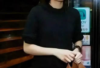 成龙向吴卓林抛橄榄枝，26岁女儿回港开设计工作室