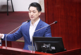 蒋万安无敌 不是因为他帅