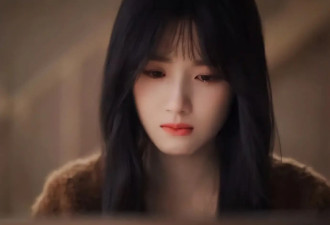 《轧戏》卢昱晓美爆了！兼具少女灵动与职业干练感
