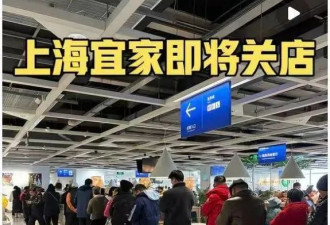 人山人海 大批中国人涌到这里 餐厅排队40分钟
