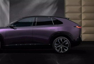 全新马自达 CX-6e：设计前卫 内饰配26英寸大屏