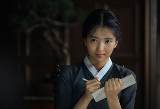36岁的金泰梨美若少女！曾在得奖电影为艺术献身